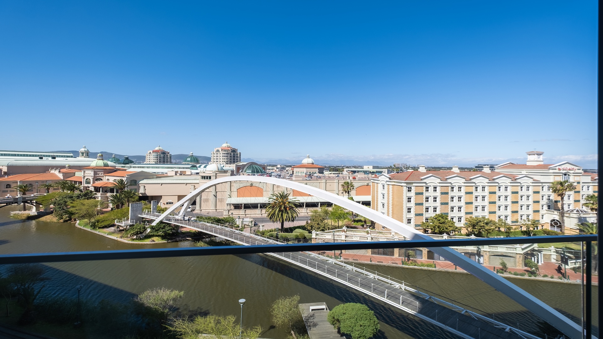 Crystal Towers Studio - Unit 310 - Sleeps 2 - 2